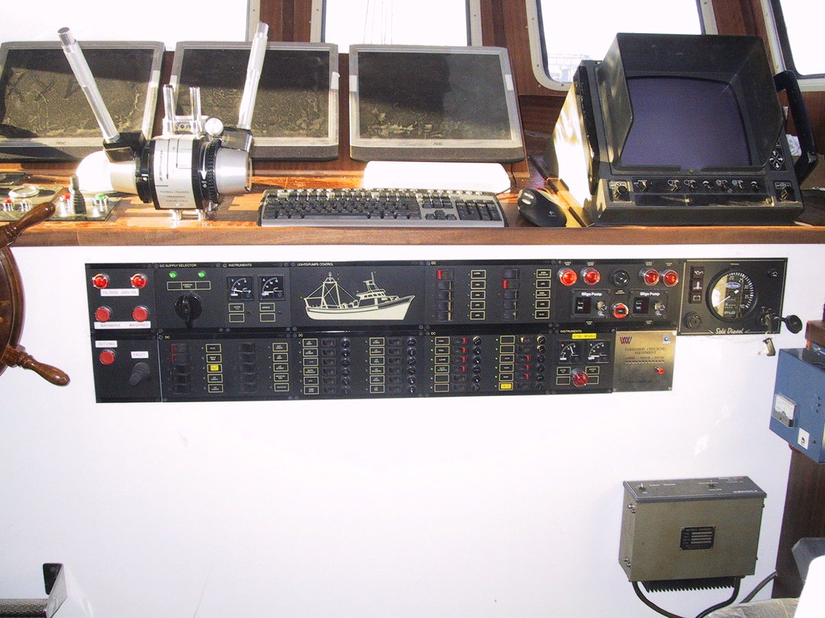 Imagen de Capitol 8 - 2005